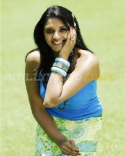 Beautiful Actress Vimala Raman Stills 07
