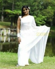 Beautiful Actress Vimala Raman Stills 23