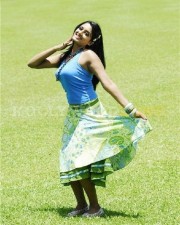 Beautiful Actress Vimala Raman Stills 27