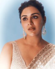 Beautiful Samyuktha Menon in an Ivory Embroidered Saree with Sleeveless Blouse Photos 07