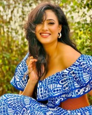 Beautiful Shweta Tiwari in a Blue Ruched Designer Off Shoulder Dress Pictures 02