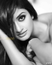 Beautiful Vimala Raman Stills 03