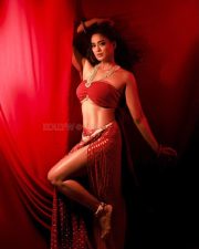 Bold and Sexy Shweta Tiwari in a Red Thigh Slit Dress Photos 01