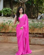Chic Actress Jannat Zubair in a Magenta Saree with Cropped Blouse Photos 03