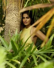 Guns Gulaabs Actress Shreya Dhanwanthary Sexy Photos 02 Guns Gulaabs Actress Shreya Dhanwanthary Sexy Photos 02