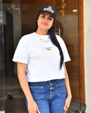 Heroine Faria Abdullah at Gurram Paapi Reddy Movie Success Meet Pictures 01