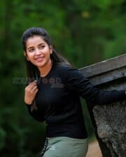 Heroine Komalee Prasad Photos 03