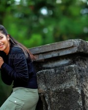 Heroine Komalee Prasad Photos 04