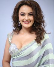 Heroine Seerat Kapoor at Jathasya Maranam Dhruvam Movie Teaser Launch Photos 11