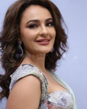 Heroine Seerat Kapoor at Jathasya Maranam Dhruvam Movie Teaser Launch Photos 34