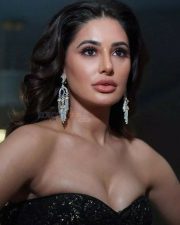 Hot Nargis Fakhri in Black Photos 01