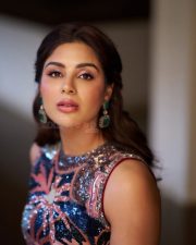 Maharagni Queen of Queens Actress Samyuktha Menon in a Sleeveless High Neck Embellished Blouse with a Matching Skirt and Dupatta Pictures 09 Maharagni Queen of Queens Actress Samyuktha Menon in a Sleeveless High Neck Embellished Blouse with a Matching Skirt and Dupatta Pictures 09