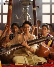 Maraikkayar Arabikadalin Singam Movie Keerthi Suresh 02