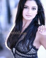 Mollywood Actress Vimala Raman Sexy Pictures 16