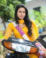 Mosagallaku Mosagadu Movie Heroine Nandini Photos 08