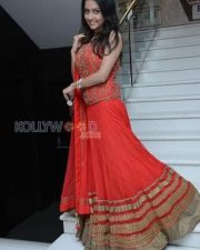 Mosakutty Heroine Mahima Nambiar Photos 13