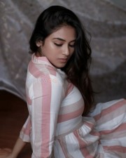 Naane Varuven Heroine Indhuja Ravichandran Photoshoot Stills 05