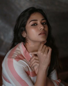 Naane Varuven Heroine Indhuja Ravichandran Photoshoot Stills 06