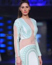 Nargis Fakhri Spicy Photos 01