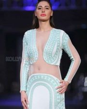 Nargis Fakhri Spicy Photos 08