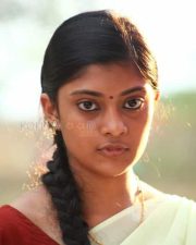 Robinhood Movie Heroine Ammu Abirami Stills 01