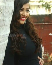 Sanjana Singh At Vethu Vettu Audio Launch Photos 03
