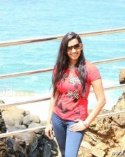 Sexy Actress Sanjana Singh Photos 80