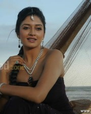 Sexy Vimala Raman Beach Pictures 04