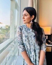 Sir Movie Heroine Samyuktha Menon Photoshoot Stills 01