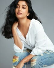 South Actress Meera Jasmine Latest Photoshoot Photos 02