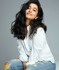 South Actress Meera Jasmine Latest Photoshoot Photos 03