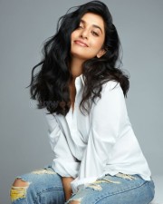 South Actress Meera Jasmine Latest Photoshoot Photos 03