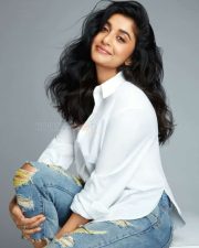 South Actress Meera Jasmine Latest Photoshoot Photos 04