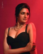South Indian Actress Vimala Raman Sexy Photoshoot Pictures 04