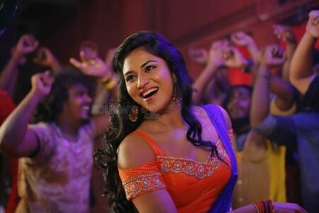 Super Duper Movie Heroine Indhuja Ravichandran 01