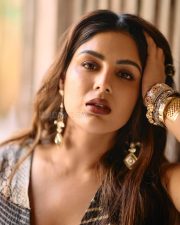 Swayambhu Heroine Samyuktha Menon in a Black Tamma Brocade Silk Pleated Dress Pictures 04