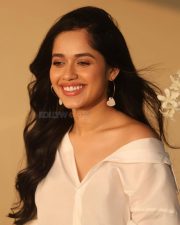 TV Actress Jannat Zubair Rahmani in a White Satin Shirt Photos 01