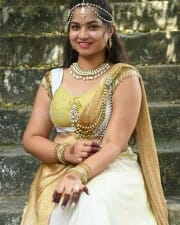 Telugu Actress Sirisha Dasari Photos 12