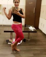 Telugu Film Actress Sri Reddy Pictures 24