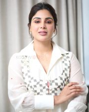 Telugu Heroine Samyuktha Menon at Nari Nari Naduma Murari Sankranthi Movie Interview Pictures 04