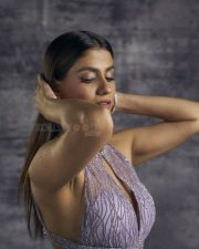 The Girl in Me Actress Shreya Dhanwanthary Glam Photo 01
