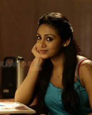 Thiraikku Varadha Kadhai Movie Heroine Eden Kuriakose Pictures 03
