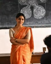 Vaathi Movie Heroine Samyuktha Menon Pictures 02