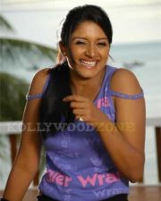 Vimala Raman Spicy Hot Pics 048