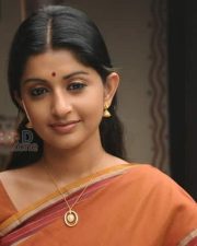 Vingyani Movie Heroine Meera Jasmine Pictures 02