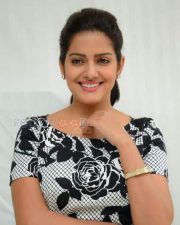 Vishaka Singh New Photos 16