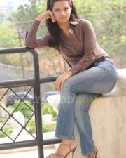 Actress Isha Chavla Sexy Pictures 17