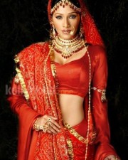Actress Kesha Sexy Pictures 13