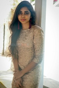 Actress Lovelyn Chandrasekhar Photoshoot Photos 08