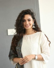 Actress Malavika Nair At Taxiwaala Movie Press Meet Photos 07 Actress Malavika Nair At Taxiwaala Movie Press Meet Photos 07